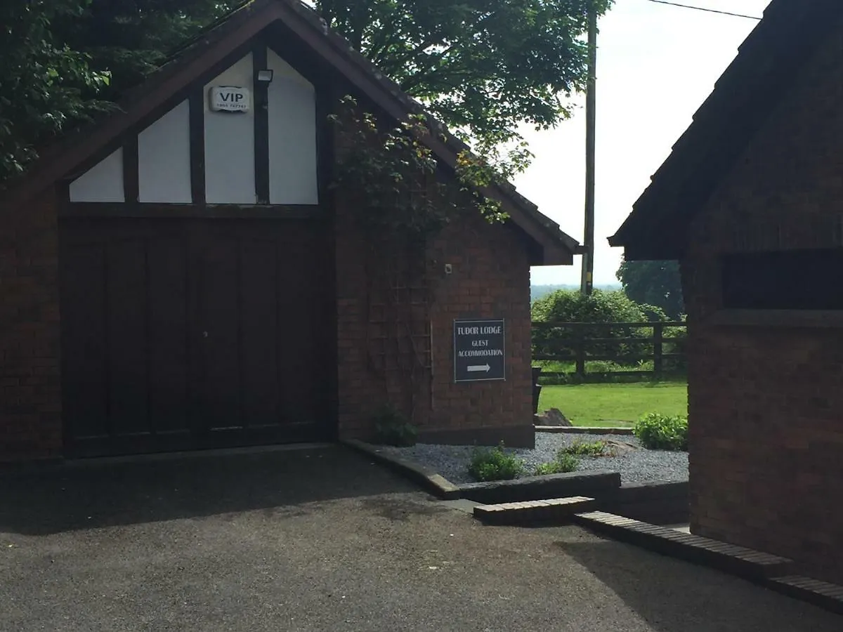 Guest house Tudor Lodge Guest Accommodation Bunratty Ireland